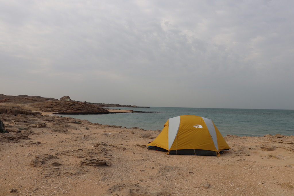 Zelt am Strand von Hengam
