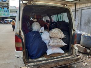 Bus auf unserer Busfahrt nach Kratie